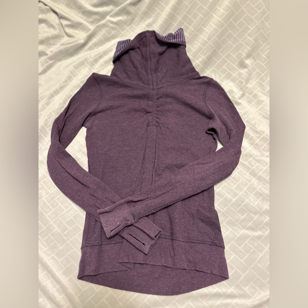 Lululemon reversible long sleeve
